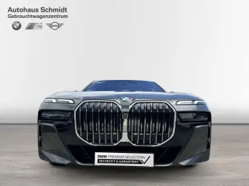 BMW 740d xDrive Limousine M Sportpaket