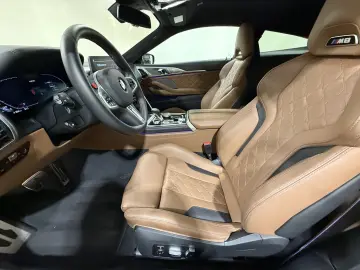 BMW M8 Coupé M Competition ACC 360  Laser HK WLAN