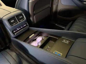 MERCEDES-BENZ GLS 600 Maybach First Class   Manufaktur