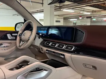 MERCEDES-BENZ GLS 600 Maybach 4Matic