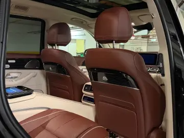 MERCEDES-BENZ GLS 600 Maybach 4Matic