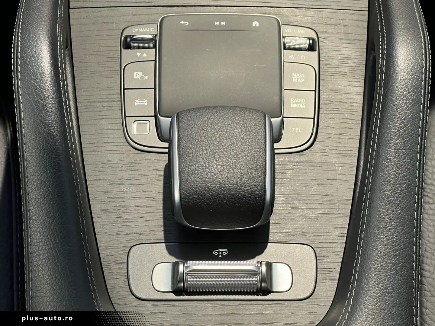 MERCEDES-BENZ GLS 450d Premium Plus Massage HuD Serv&hellip;