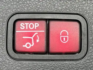 MERCEDES-BENZ GLS 450d Premium Plus Massage HuD Serv…