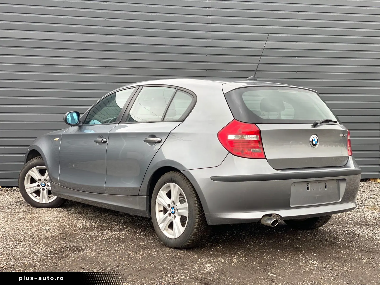 BMW Seria 1 2.0d 143CP