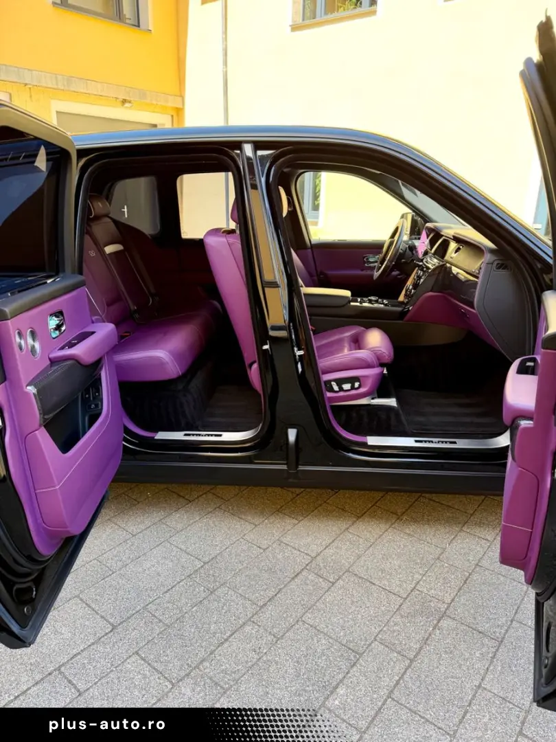 ROLLS ROYCE Cullinan Black Badge Black Badge