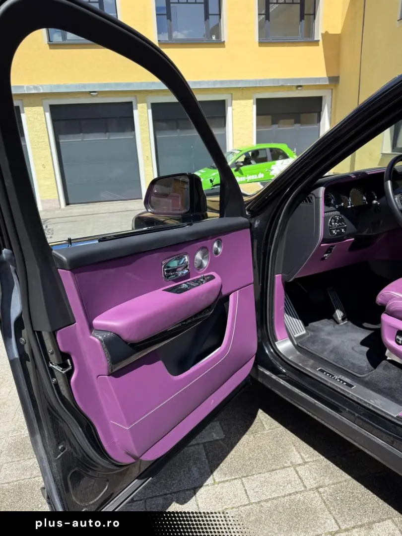 ROLLS ROYCE Cullinan Black Badge Black Badge