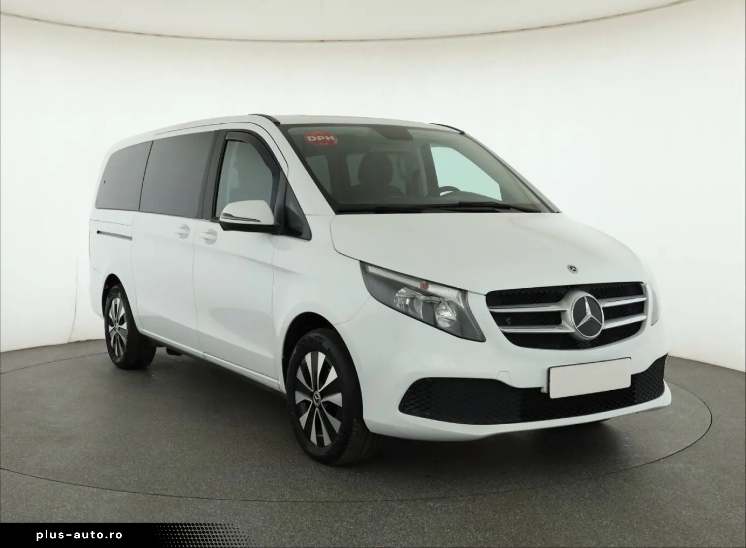 MERCEDES-BENZ V