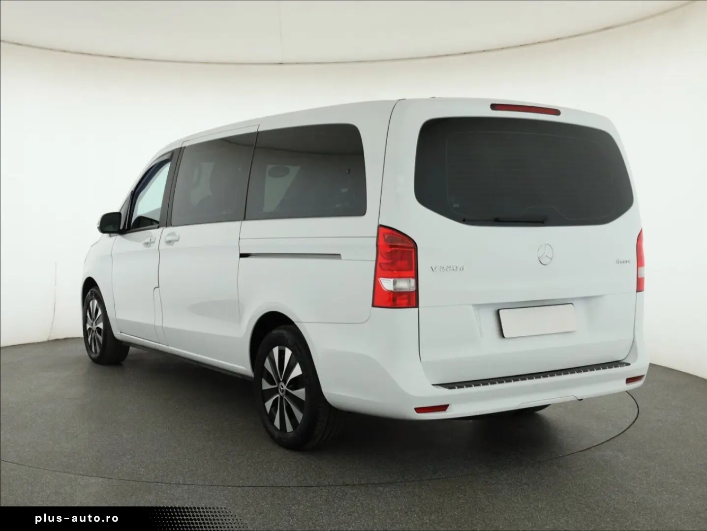 MERCEDES-BENZ V