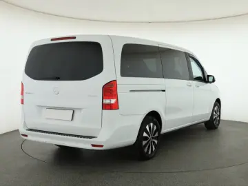 MERCEDES-BENZ V
