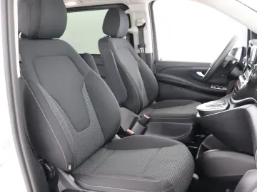 MERCEDES-BENZ V