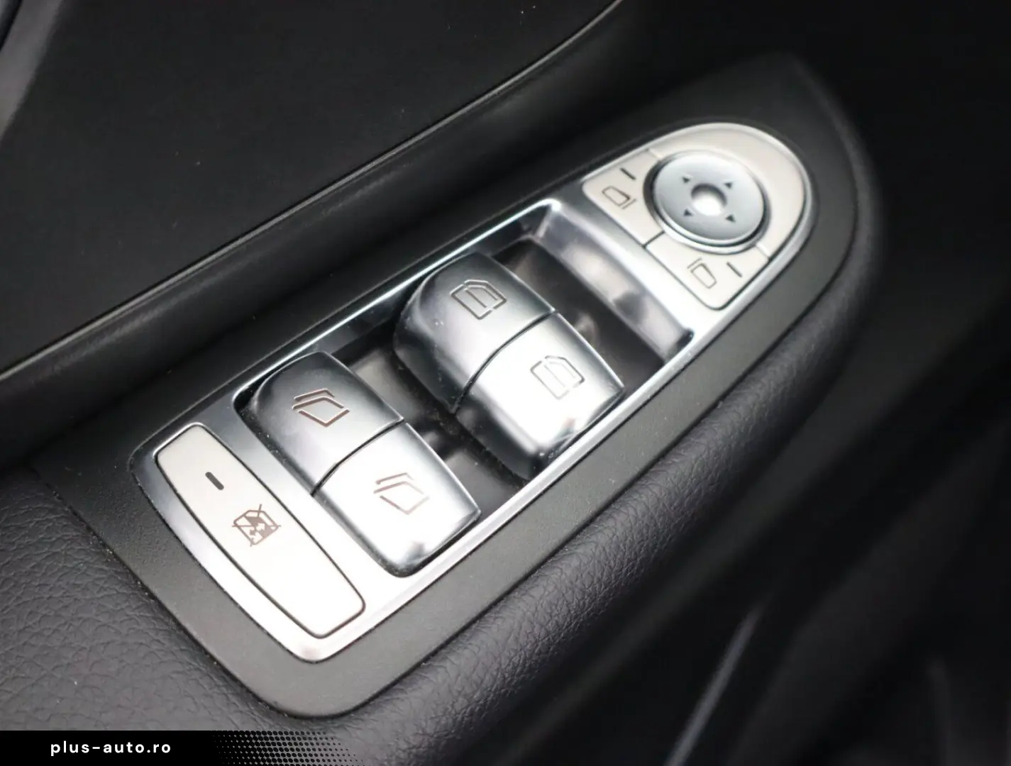 MERCEDES-BENZ V