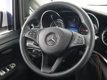 MERCEDES-BENZ V