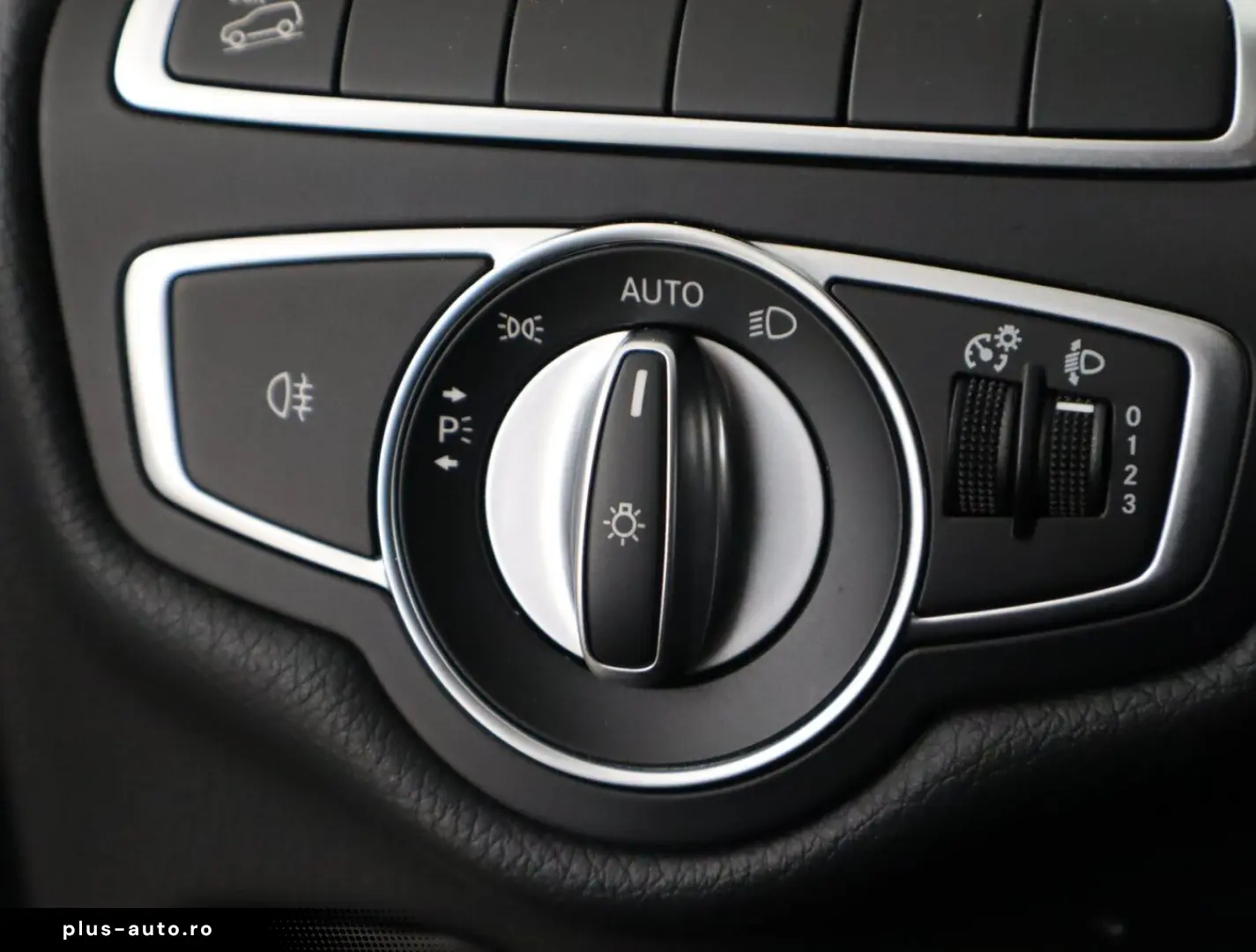 MERCEDES-BENZ V