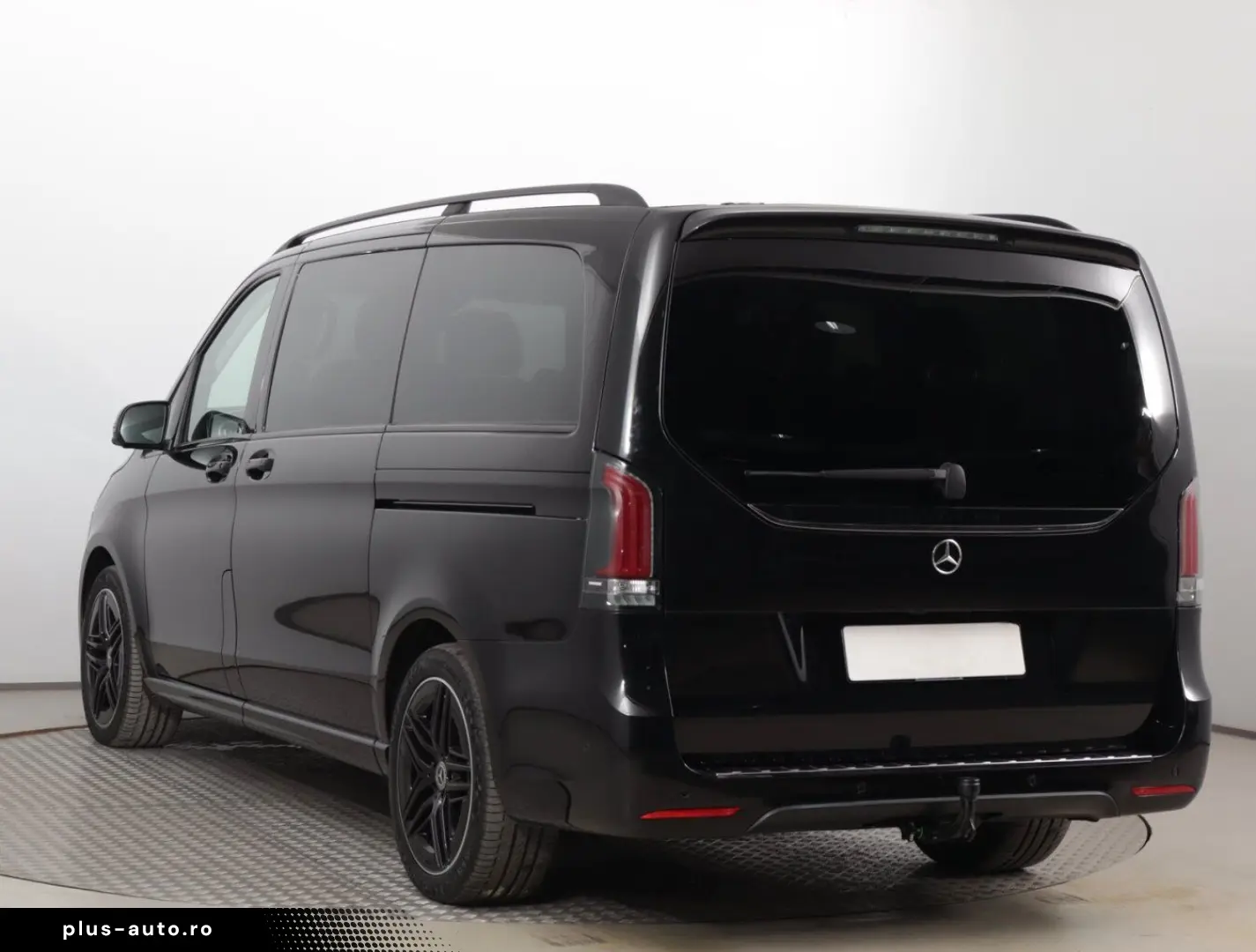 MERCEDES-BENZ V
