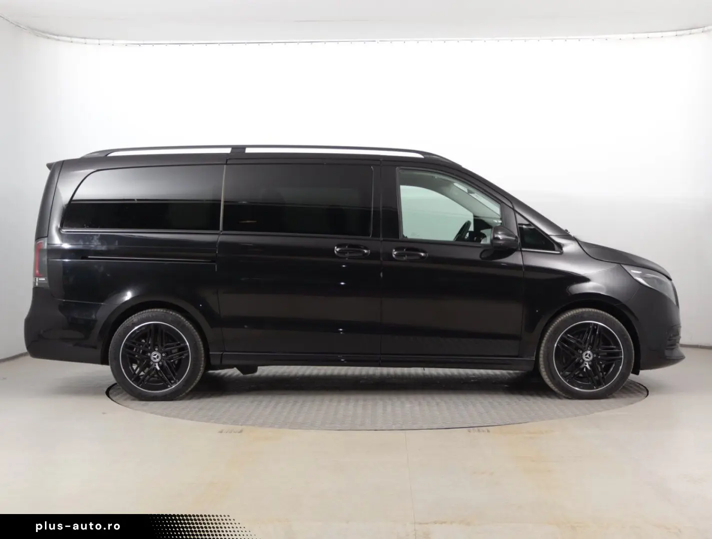 MERCEDES-BENZ V