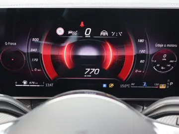 MERCEDES-BENZ V