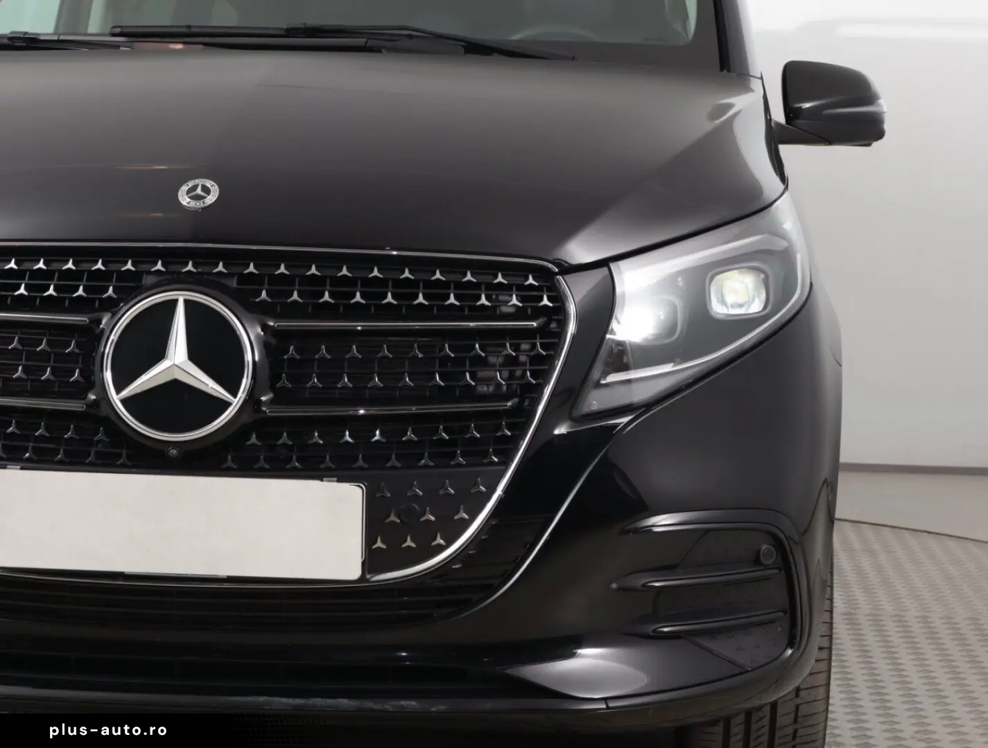MERCEDES-BENZ V