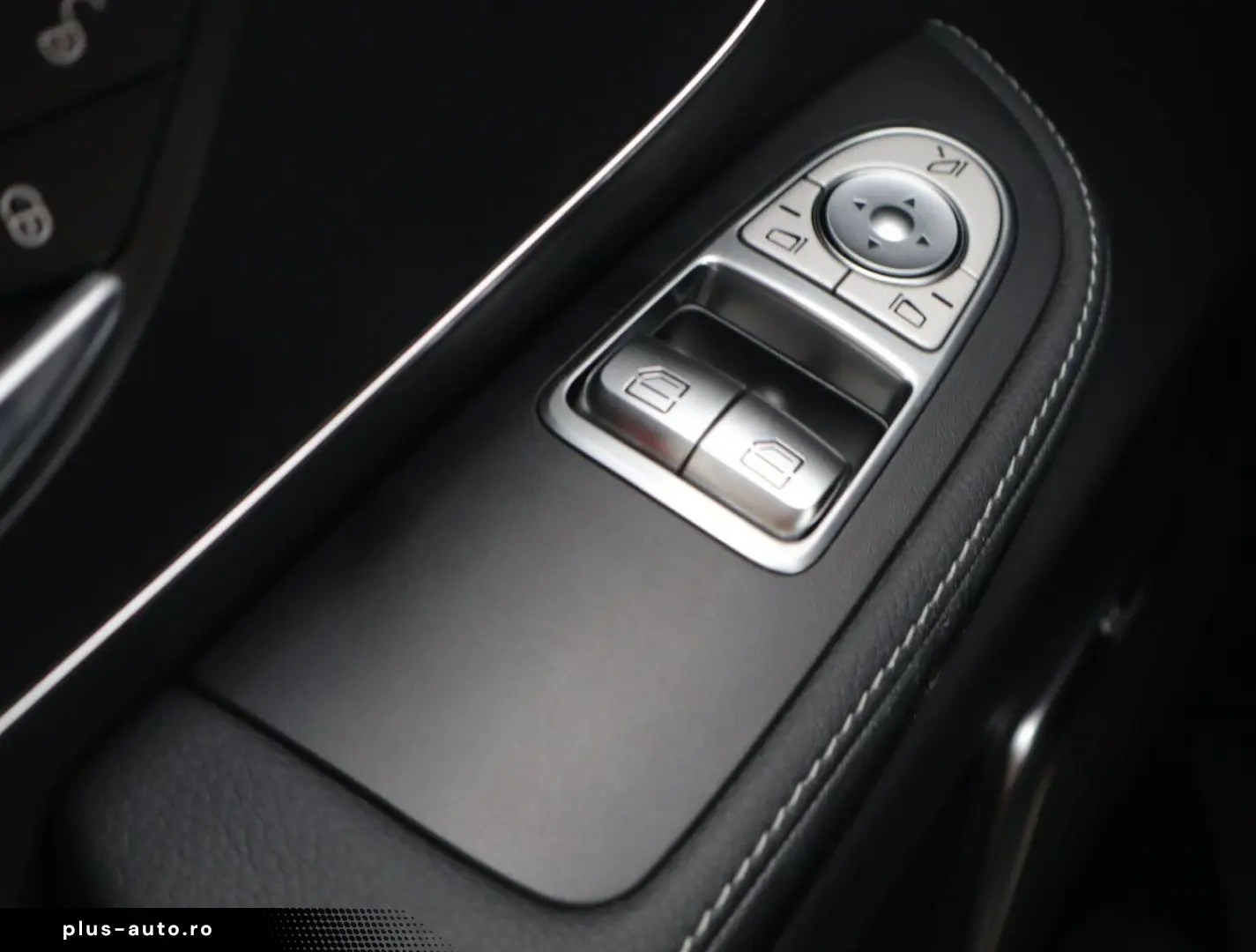 MERCEDES-BENZ V