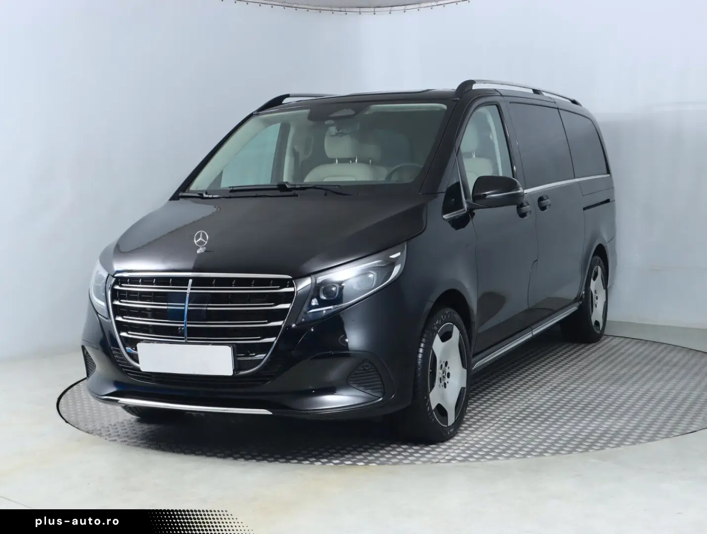 MERCEDES-BENZ V