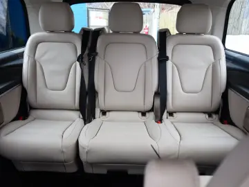 MERCEDES-BENZ V