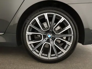 BMW 7