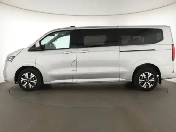 VW Caravelle