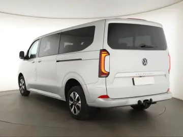 VW Caravelle