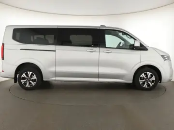 VW Caravelle