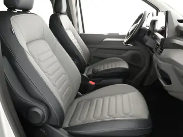 VW Caravelle