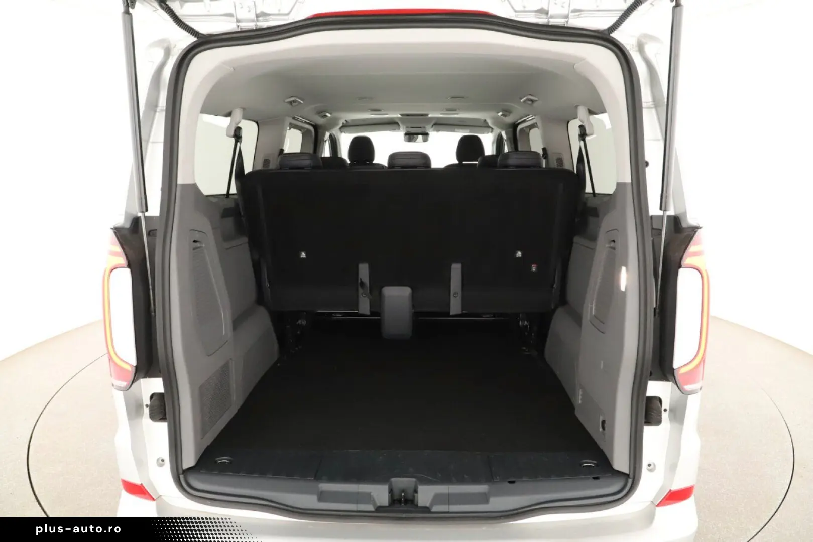 VW Caravelle