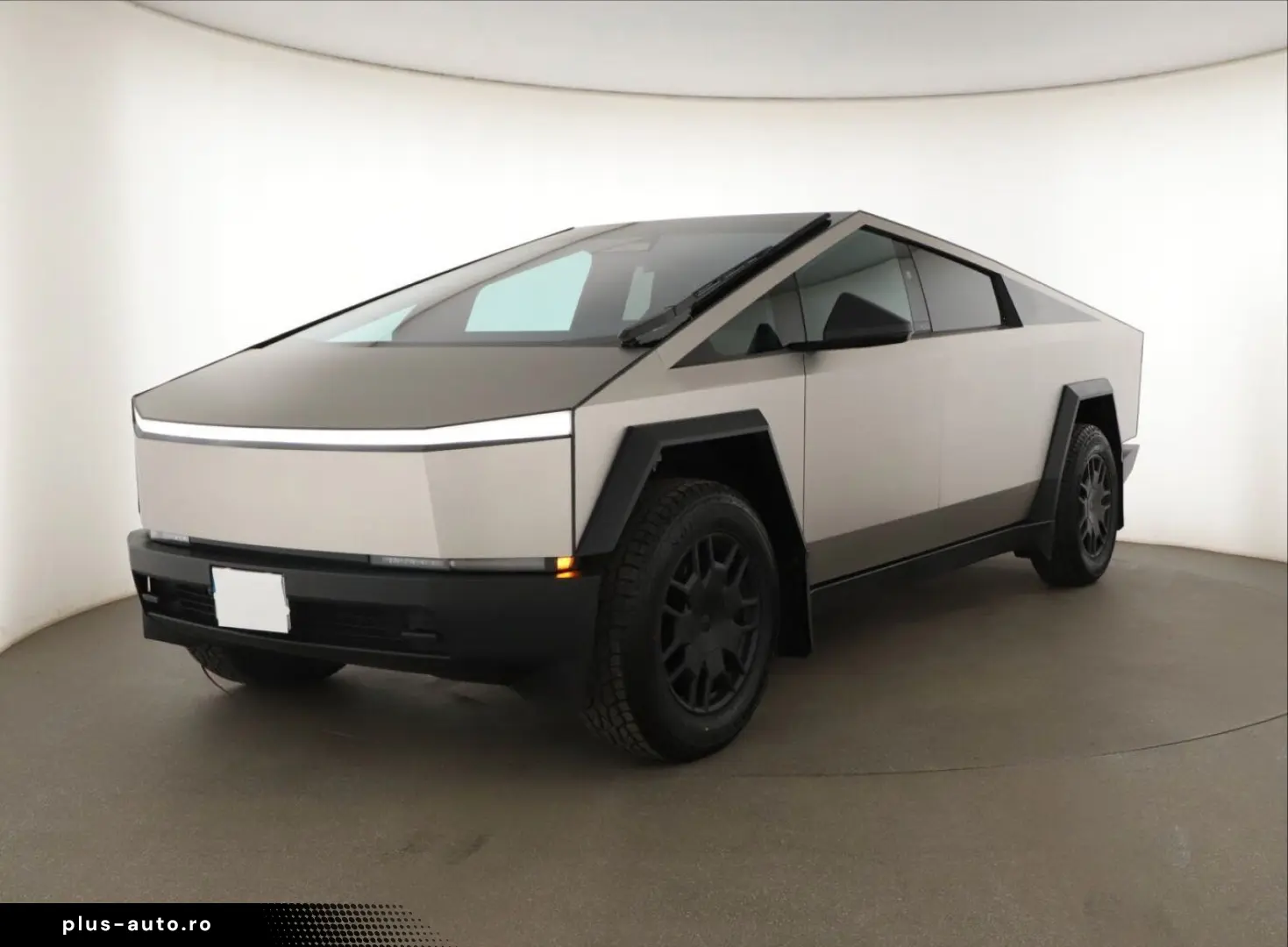 TESLA Cybertruck