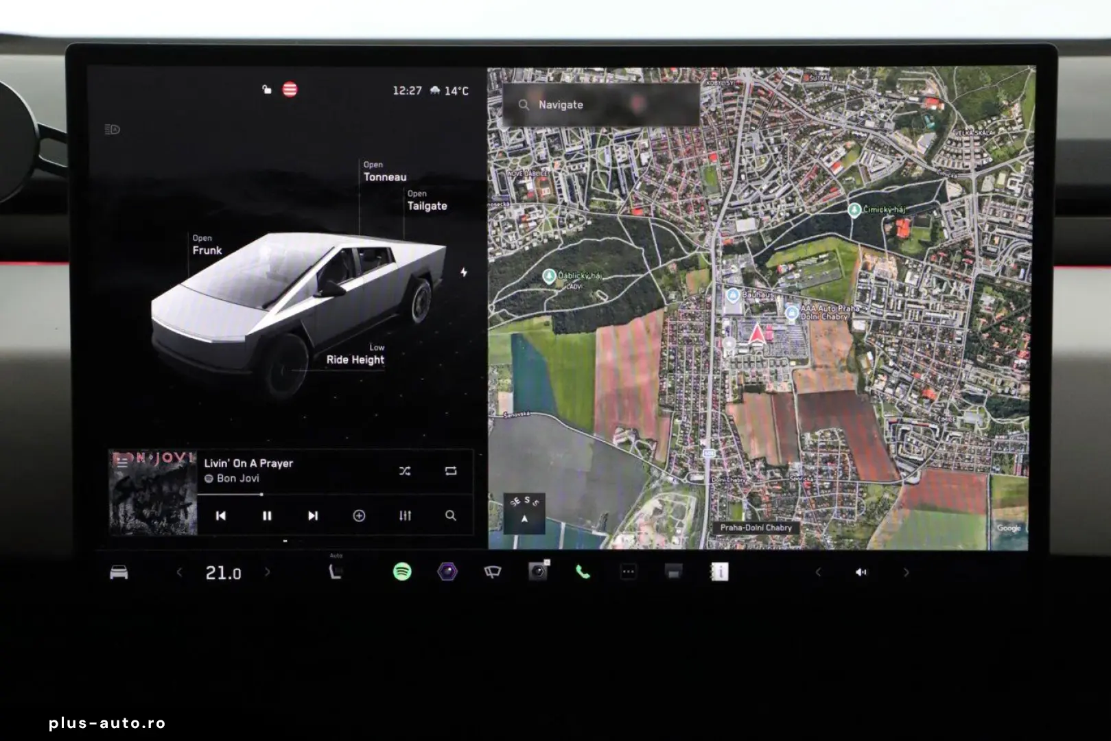 TESLA Cybertruck
