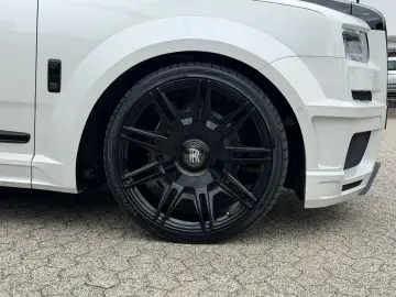 ROLLS ROYCE Cullinan NOVITEC WIDEBODY