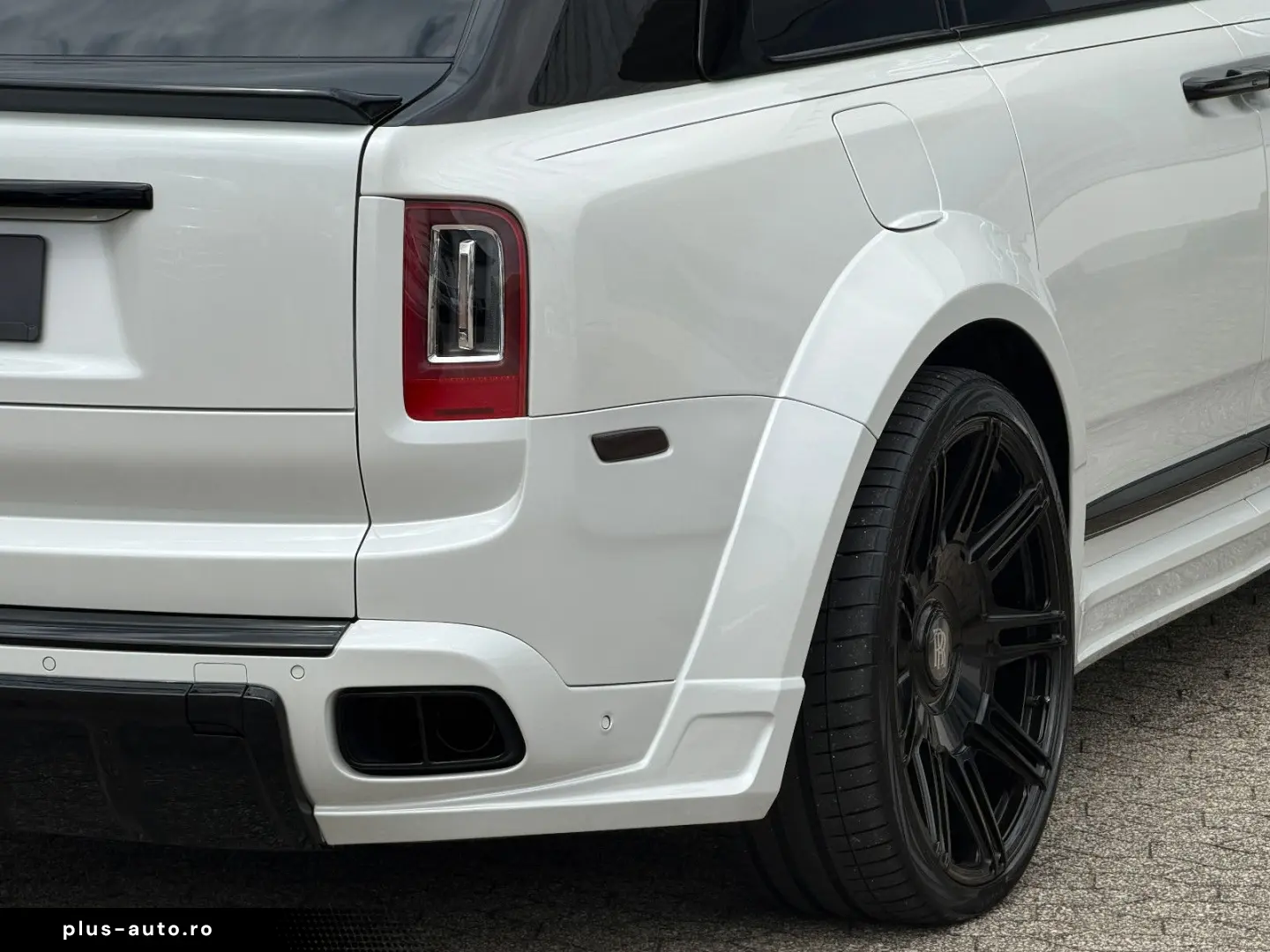 ROLLS ROYCE Cullinan NOVITEC WIDEBODY