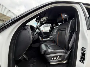 ROLLS ROYCE Cullinan NOVITEC WIDEBODY