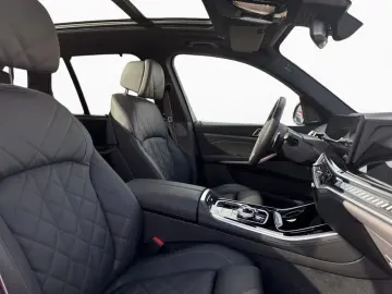 BMW X5 M60i xDr MPRO AHK Pano HUD AdpLED DAPro STHZ