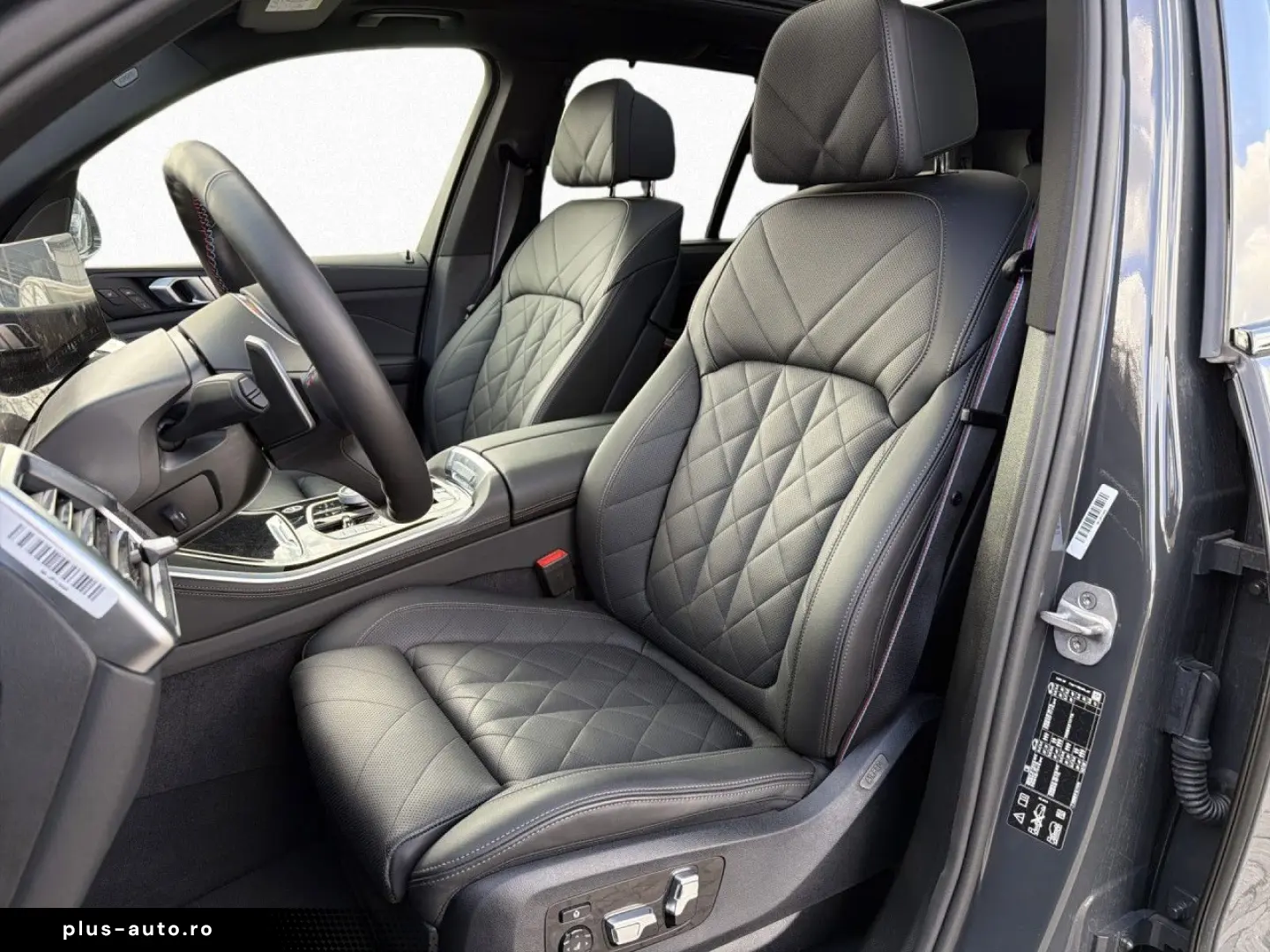 BMW X5 M60i xDr M SPORT PRO 2Achs AHK Pano StHz H K