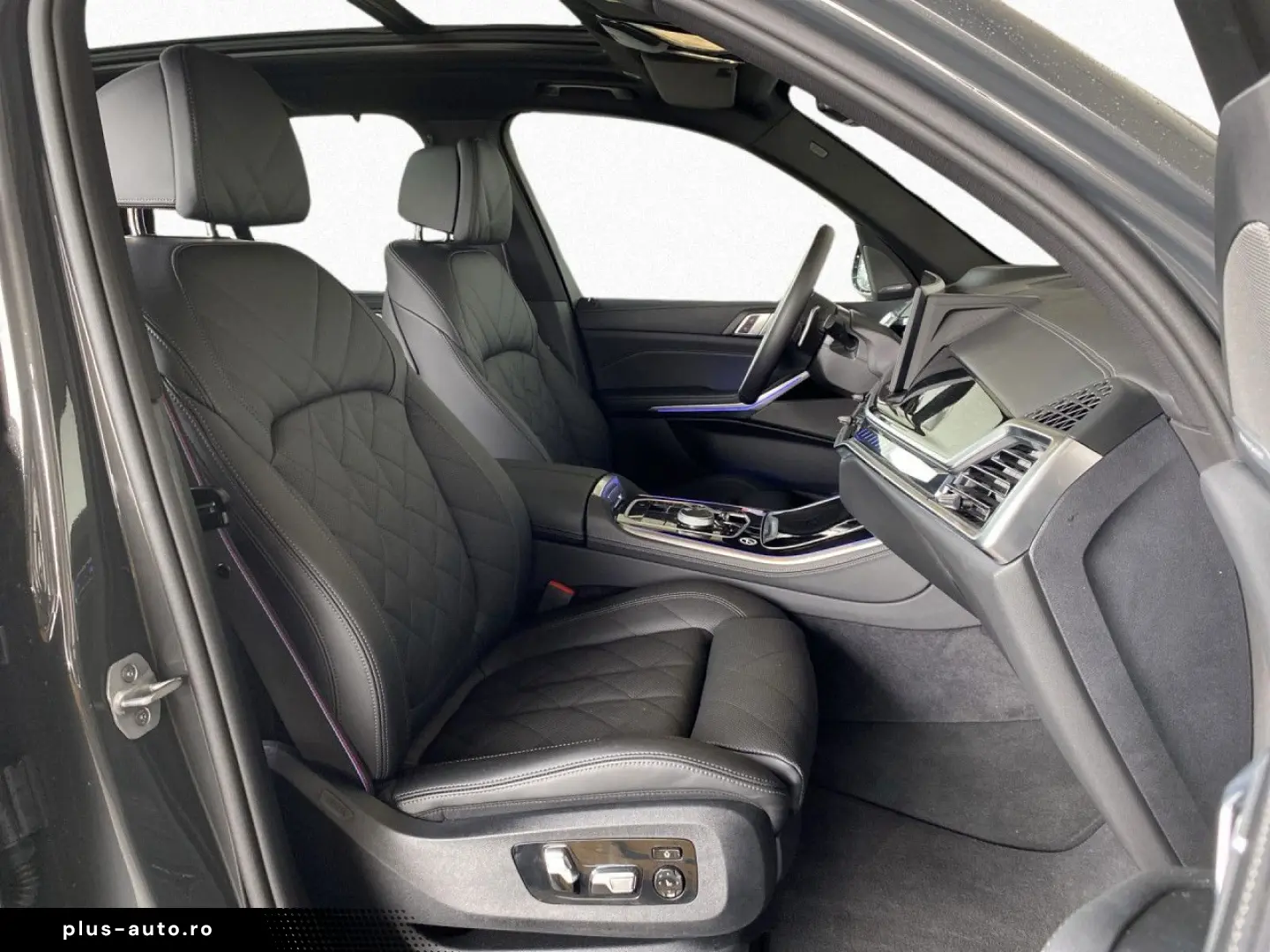 BMW X5 M60i xDr M SPORT PRO 2Achs AHK Pano StHz H K