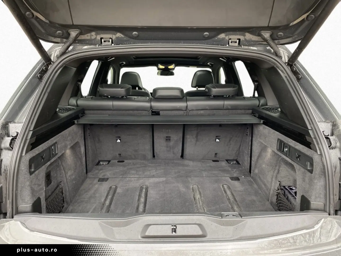 BMW X5 M60i xDr M SPORT PRO 2Achs AHK Pano StHz H K