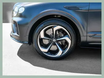 BENTLEY Bentayga S V8    BENTLEY DÜSSELDORF