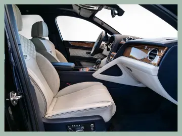 BENTLEY Bentayga S V8    BENTLEY DÜSSELDORF