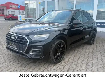 AUDI Q5 50 TFSI e  Quattro S-Line Garantie Scheckheft