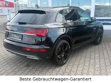 AUDI Q5 50 TFSI e  Quattro S-Line Garantie Scheckheft