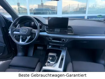 AUDI Q5 50 TFSI e  Quattro S-Line Garantie Scheckheft