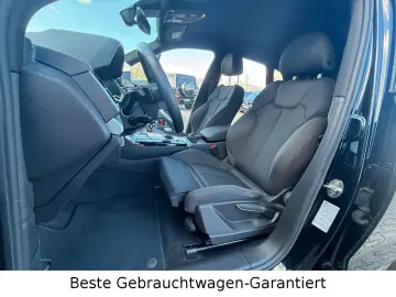 AUDI Q5 50 TFSI e  Quattro S-Line Garantie Scheckheft