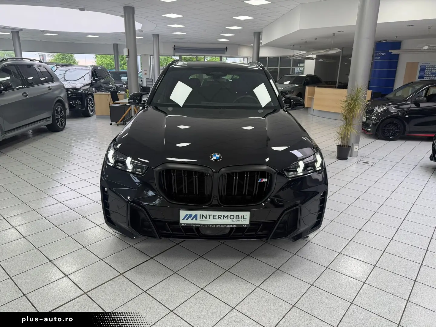 BMW X5 M60 i xD PANO-SKY STHZG H-K HUD ACC GLAS 360