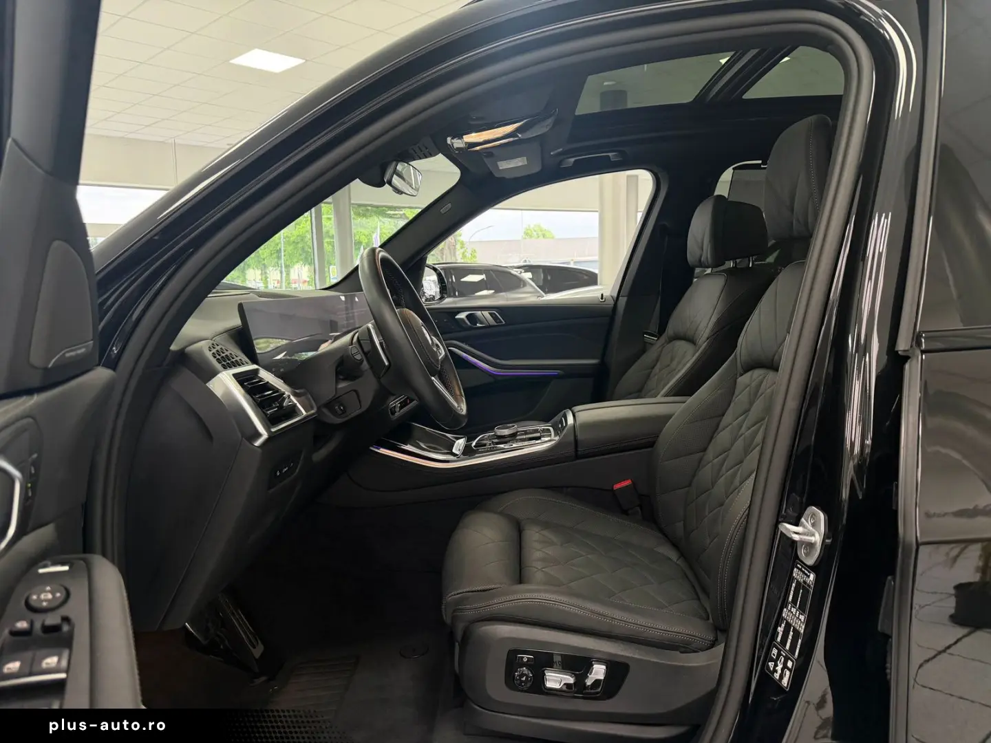 BMW X5 M60 i xD PANO-SKY STHZG H-K HUD ACC GLAS 360