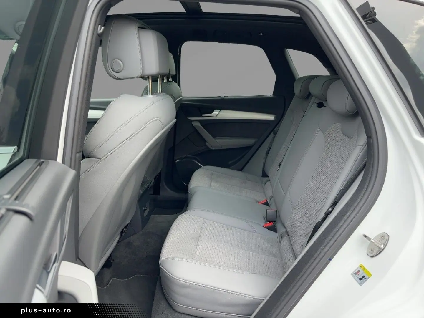 AUDI Q5 Advanced 40 TFSI quattro S tronic Pano AHZV