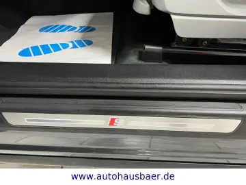 AUDI Q5 Sportback 40 TDI quattro S line PANO MATRIX