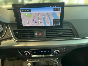 AUDI Q5 50TFSI e advanced quattro S tronic NAVI PANO